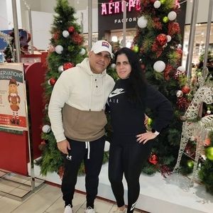 Meet your Posher, Roly mayli